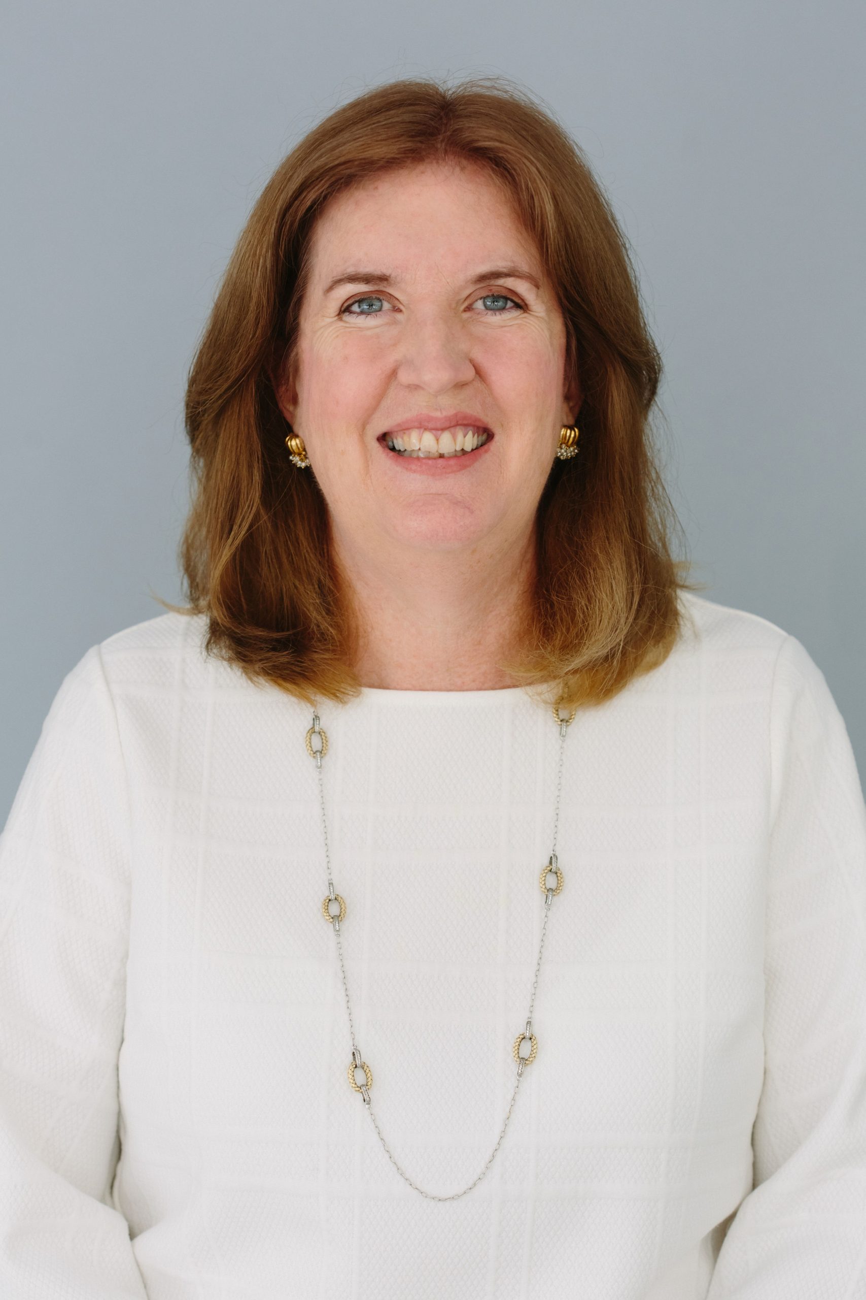 Maureen Jauregui headshot